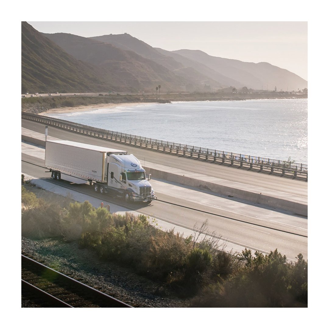 ConceptACreate's tweet image. We developed a brand story that conveys Split Rock Supply Chain Solutions&apos; authentic passion for problem-solving and their welcoming culture. The resulting website, photography, and video have driven the brand in the right direction. #logistics #marketing #video #photography