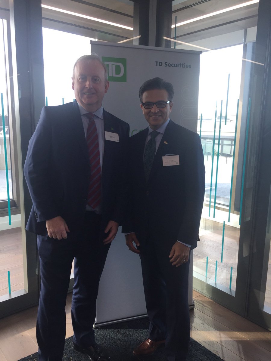 Our <a href="/IreCanBiz/">IreCanBusinessAssoc.</a> Chair of Membership <a href="/DanODonnellFDI/">Dan O'Donnell</a> <a href="/bankofireland/">Bank of Ireland</a> &amp; Kevin Ahern CEO <a href="/TD_Securities/">TD Bank</a> Dublin with <a href="/goldyhyder/">Goldy Hyder</a> CEO <a href="/BizCouncilofCan/">Business Council of Canada</a> before this morn’s Roundtable 🇮🇪🇨🇦