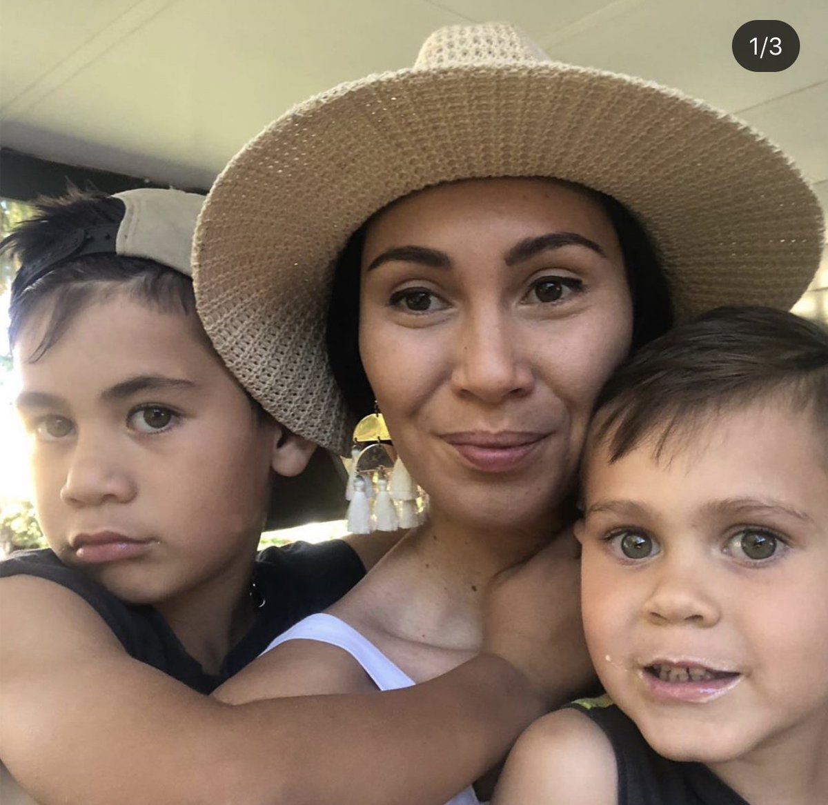 ASobsessions's tweet image. What does being a mother mean to you?

I am their teacher, their example, their stronghold, their go to for absolutely anything. 

They are my everything, I will be whatever they need.

#mumlife #motherhood #mummyson #MummyDiaries #mummy