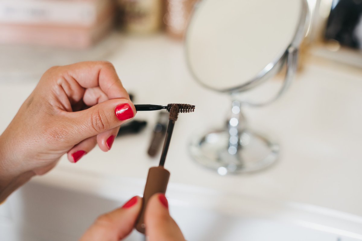 Just testing out the new <a href="/Maybelline/">Maybelline New York</a> Tattoo Brow waterproof Gel. For me personally it’s an intense brow product. If you take off the excess onto the brow brush that comes with it and then apply it’s easier to manage. Definitely lasts the day for fuller more defined brows.