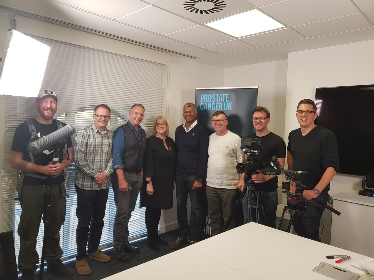 DarentValleyHsp's tweet photo. Recently Fay Fawke, Lead Macmillan Urology-Oncology CNS was approached by @ProstateUK to assist with making a training film for healthcare professionals. 

Three of our wonderful patients accompanied Fay to the @ProstateUK HQ in London for the filming. 📽️

#ourveryownfilmstars https://t.co/fHP91GA4jH