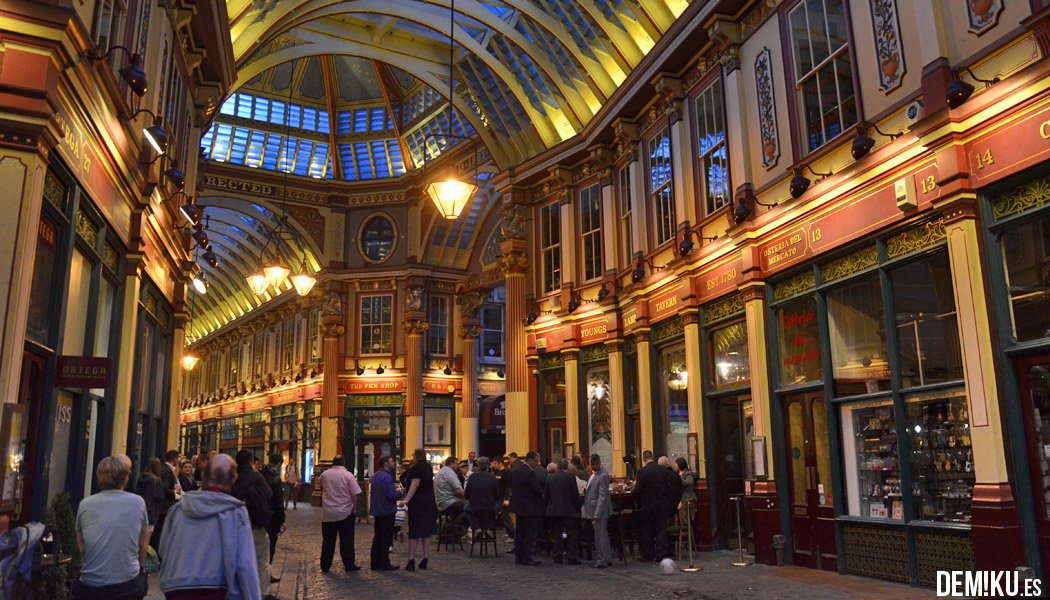 demikublog's tweet photo. #Londres es una ciudad a la que necesitamos volver cada año. La verdad es que ya llevamos casi 2 años desde nuestra última visita (si exceptuamos las escalas), así que en breve tenemos que plantearnos otra escapadilla ;)
Os dejamos algo de info en https://t.co/hIVg3i50HX https://t.co/qzsv6Wvkbt