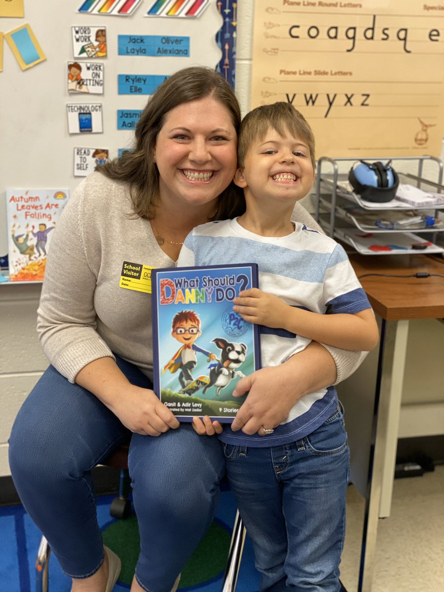 ColemansCrew2's tweet photo. Thankful for parents that take time out of their day to be mystery readers @ClarkCreekSTEM! We loved listening to #WhatShouldDannyDo https://t.co/WmBbZShLWD