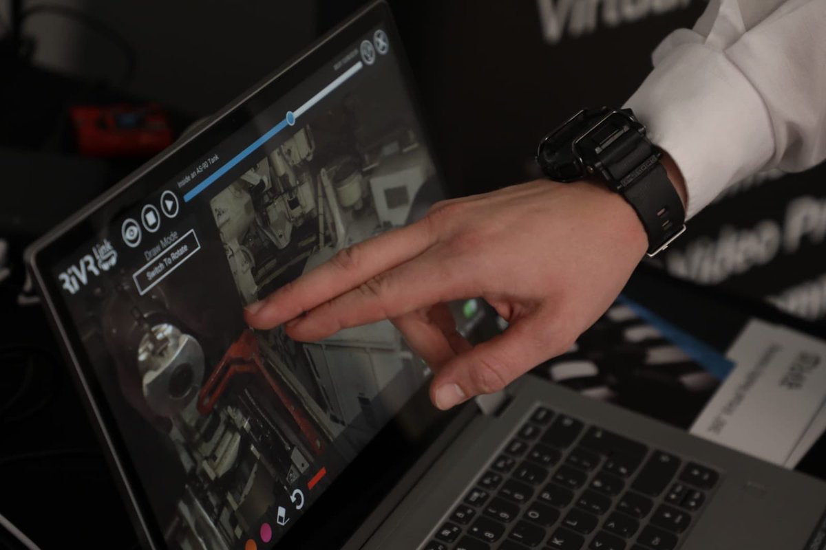 rivr_uk's tweet photo. It's great to be at Milsim 2019 in the Czech Republic with Clarion Events as their #technology partner. 

We have also had @RealityCapture_ showing off RiVR investigate on HTC Vive 

#milsim #czechrepublic #bohemia #vbs  #vrtraining #photogrammetry #digitaltwin #realitycapture https://t.co/RAzBh1oM2N