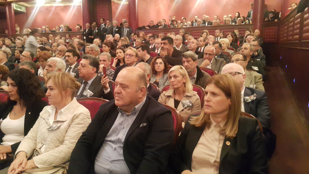 imambakirukus's tweet photo. CHP Lideri Kemal Kılıçdaroğlu'nun Türkiye siyasetinin duayen isimleri #AliTopuz ve #OrhanBirgit'i sonsuzluğa uğurladık. @kilicdarogluk @istanbulgercegi @Akif_Hamzacebi @emeltigli @Akif_Hamzacebi @goklevent https://t.co/DU5K8ygKrw