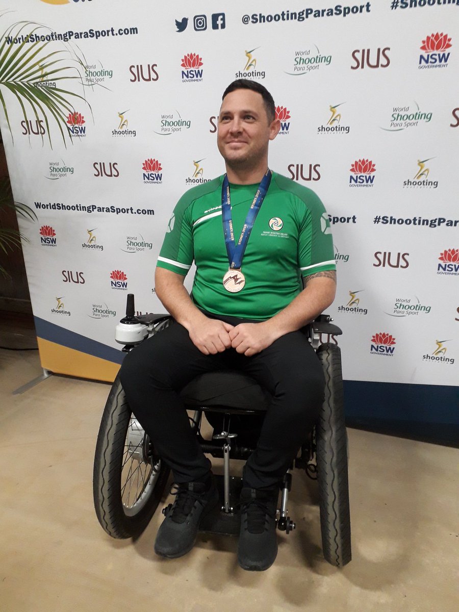 Raymond Kane tweet media