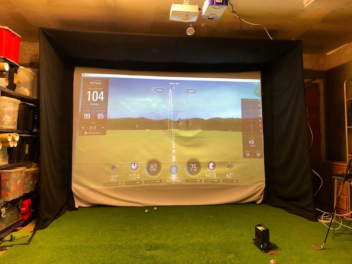 GOLFBAYSUK's tweet photo. Another customer happy with his GolfBays EasySimPro simulator ...  great practice @skytrakgolf setup ready for the cold winter ahead 🥶 🏌️‍♂️ https://t.co/O5hGeOOWQy • sales@golfbays.co.uk • #golfsimulator #golf #indoorgolf #simulator #golfswing #pga #europeantour #indoorgolfsim https://t.co/PqUWLBF7iV