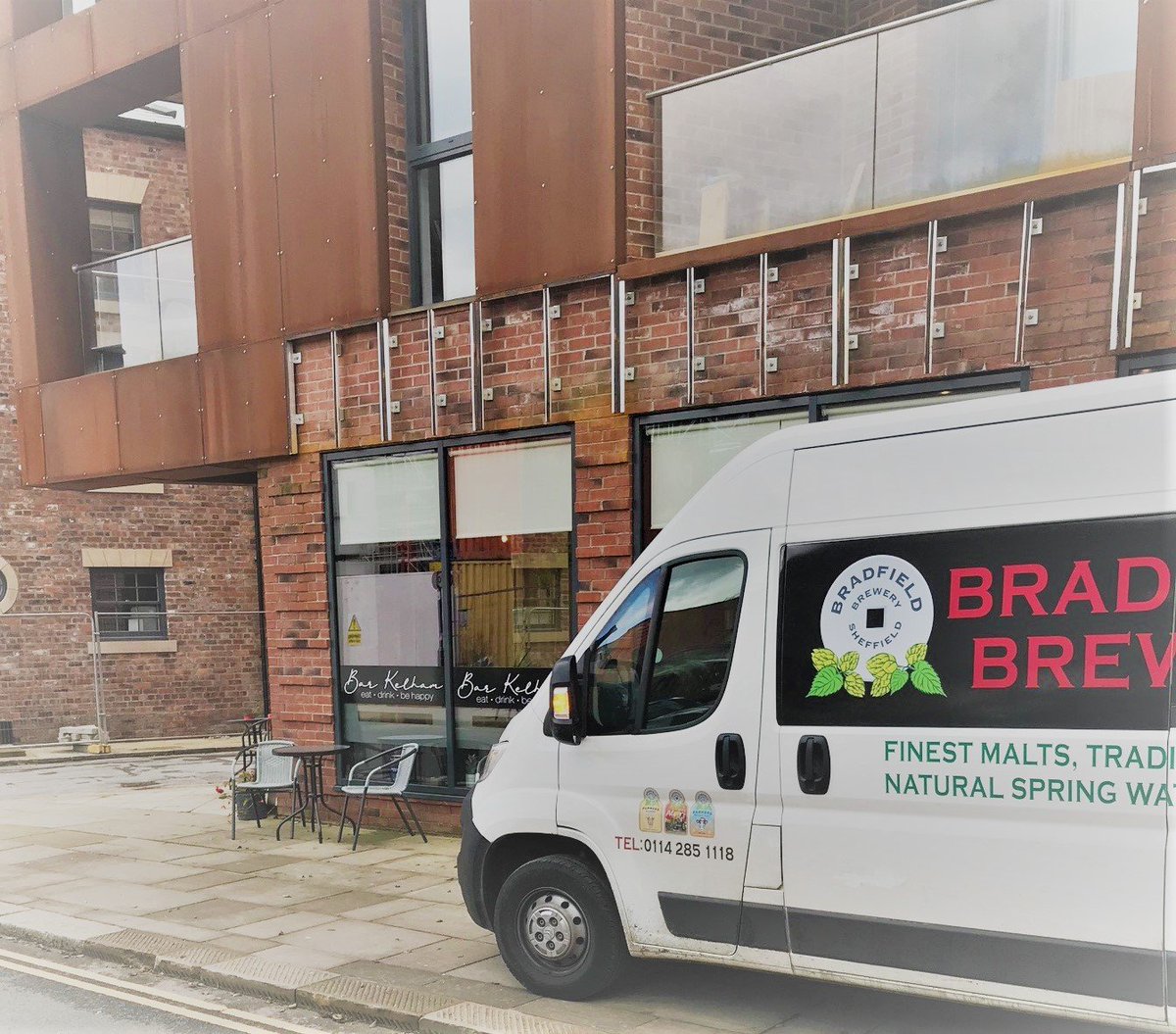 BradfieldBrew's tweet photo. We've just done our #1stdelivery to @barkelham - They're fully stocked up with our bottled #realales, get yourself down and see what they're all about!
#sheffieldissuper #yorkshireis #sheffieldup #unitesheffield #theoutdoorcity #beer #delivery https://t.co/qUurbrUYPm