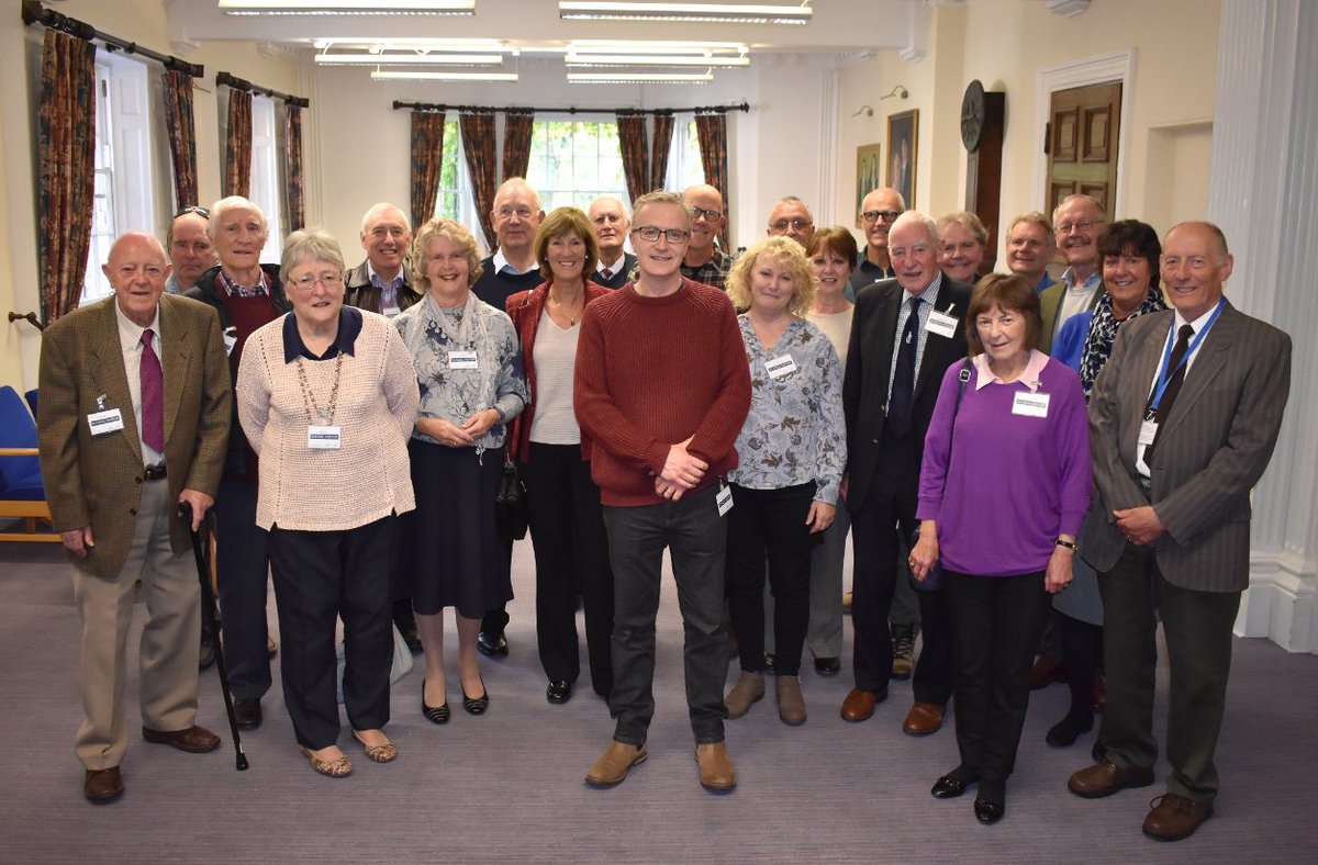 HeadPockSchool's tweet photo. So pleased to welcome some former colleagues back @PockSchool today. @PocklingtonOPs for life! #opforlife https://t.co/Qd8SE7zk1z