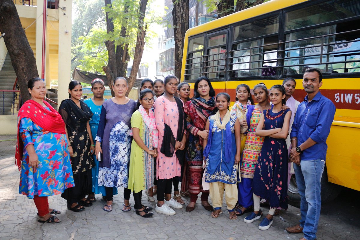 NeetaLad_Off's tweet photo. #AntyodayaPratisthan: Educational drive with Kids of The Salvation Army Tamil Church, Matunga
Spent some quality time with the kids on exploring the Cosmic Life at Nehru Planetarium, Mumbai. Inspiring the minds of tomorrow
#ISRO #NehruPlanetarium #salvationarmy #Mindsoftomorrow https://t.co/TUN7hwpTXG