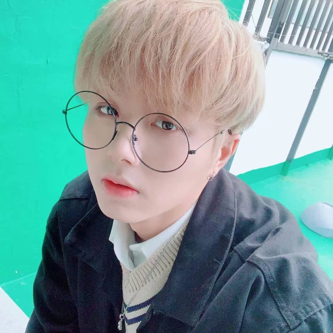 noir__int's tweet photo. 191016 Noir official Instagram update
#느와르 #NOIR #EnergeticIdol #GodlyIdol #김민혁 #MINHYUK #PracticingHard #SoMinty #SurvivalReport https://t.co/Vm6LxVoRgE