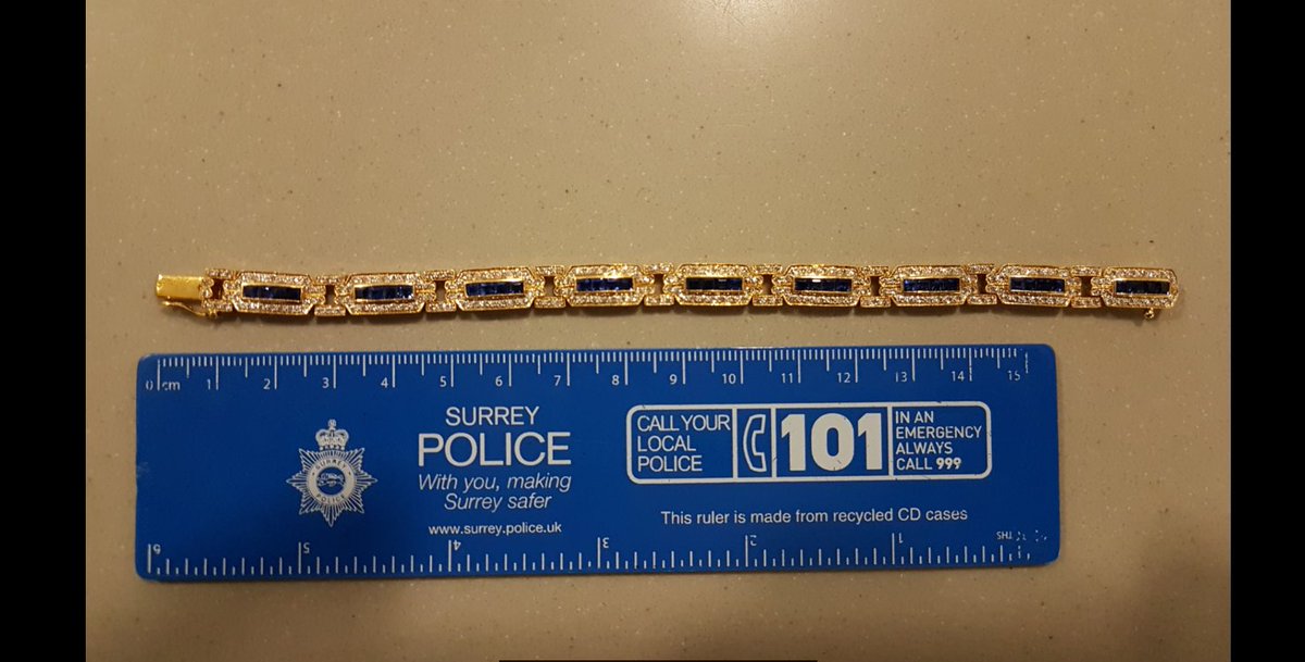 MPSMerton's tweet photo. Officers from our Burglary Team are investigating after four males were arrested today in possession of jewellery believed to have been stolen in a burglary.  If you recognise this item, please contact us ☎️ 101 quoting CAD 2984/17OCT19

Photo kindly borrowed from @SurreyPolice https://t.co/MhGfRaMjpq