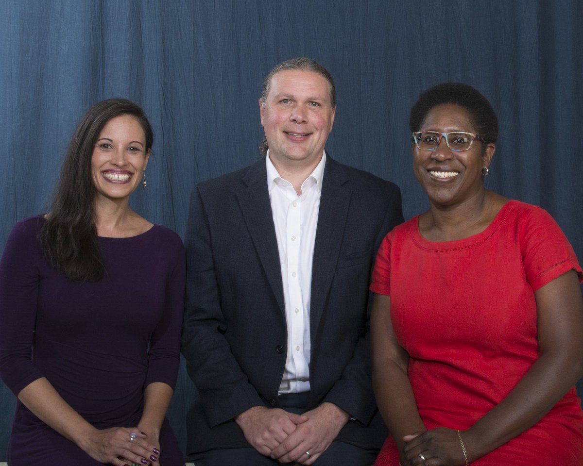 metrohealthCLE's tweet photo. Tackling the social determinants of health – we wrote the book on that. Well, sort of.
The editors from this new textbook – “Health Disparities, Weaving a New Understanding Through Case Narratives” – are affiliated with MetroHealth. Nice work! 👏 #SDoH
https://t.co/uSxsRRnMs8 https://t.co/sAFsJ26Y8h