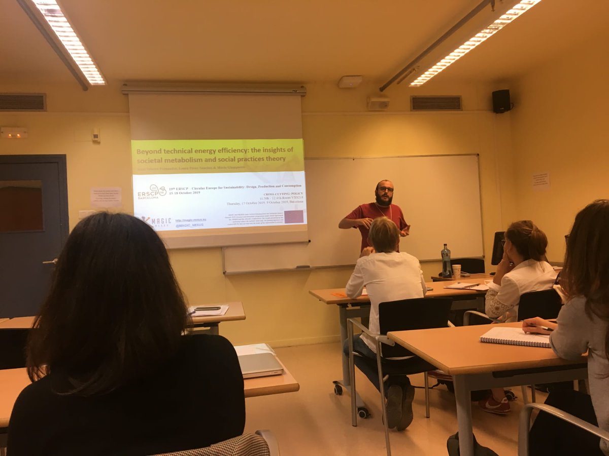MAGIC_NEXUS's tweet photo. Can efficiency be measured for effective policies? @RaulVeFe takes a societal metabolism approach to address the question at #ERSCP2019. Check out our #UncomfortableKnowledge video on the topic 👉 https://t.co/6SnREvPwP1 https://t.co/OAGdQEQu3d