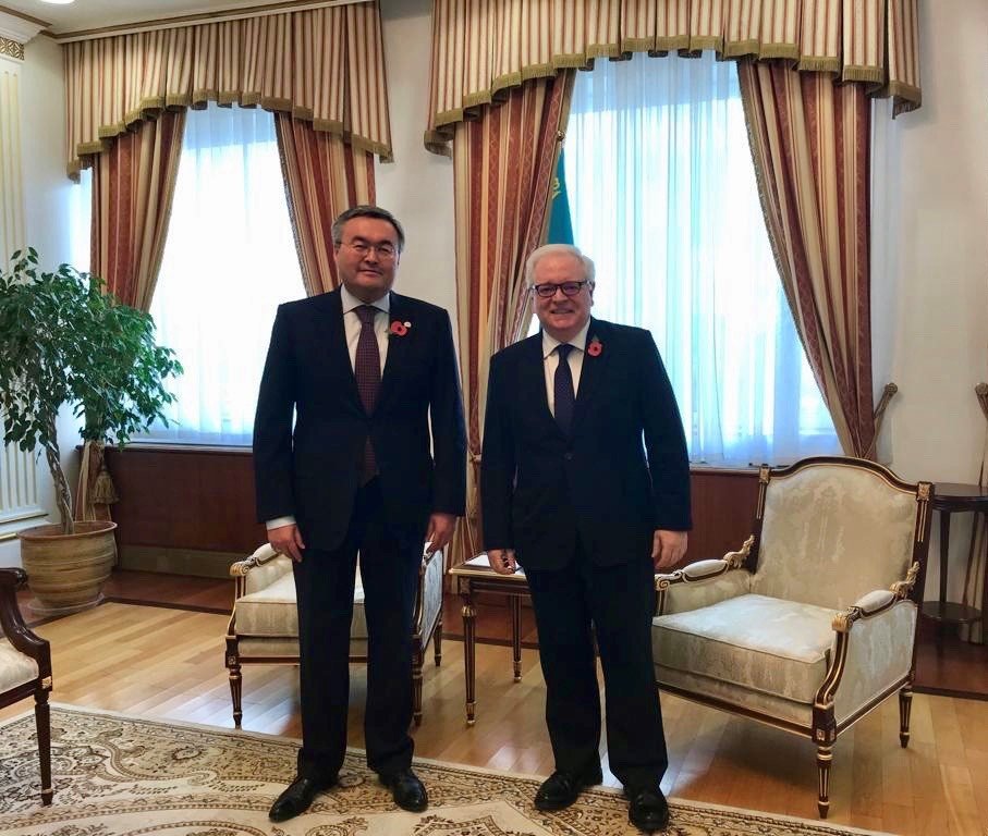 Great to meet #Kazakhstan Foreign Minister Mukhtar Tleuberdi to review UK-Kazakhstan strategic partnership ahead of our Inter-Governmental Commission meeting in London next week. <a href="/MFA_KZ/">MFA Kazakhstan 🇰🇿</a>