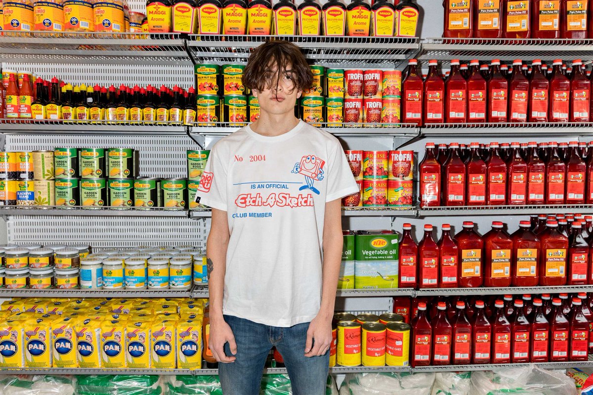 Shirt #150: The Etch a Sketch solution: t-post.com/issue/etch-a-s…