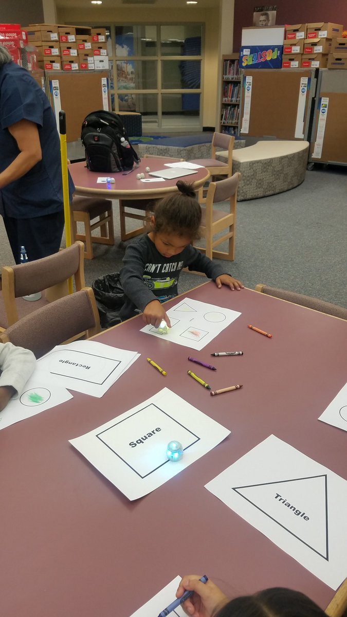 theerika2's tweet photo. Pre-K had a blast exploring with Ozobots while working on shapes. Thank you @CCcoopercharles and @Thecsolis for making this possible. #thompsontruth #mesqprek @JRThompsonES @mesqlibraries https://t.co/Om1QXIITlf
