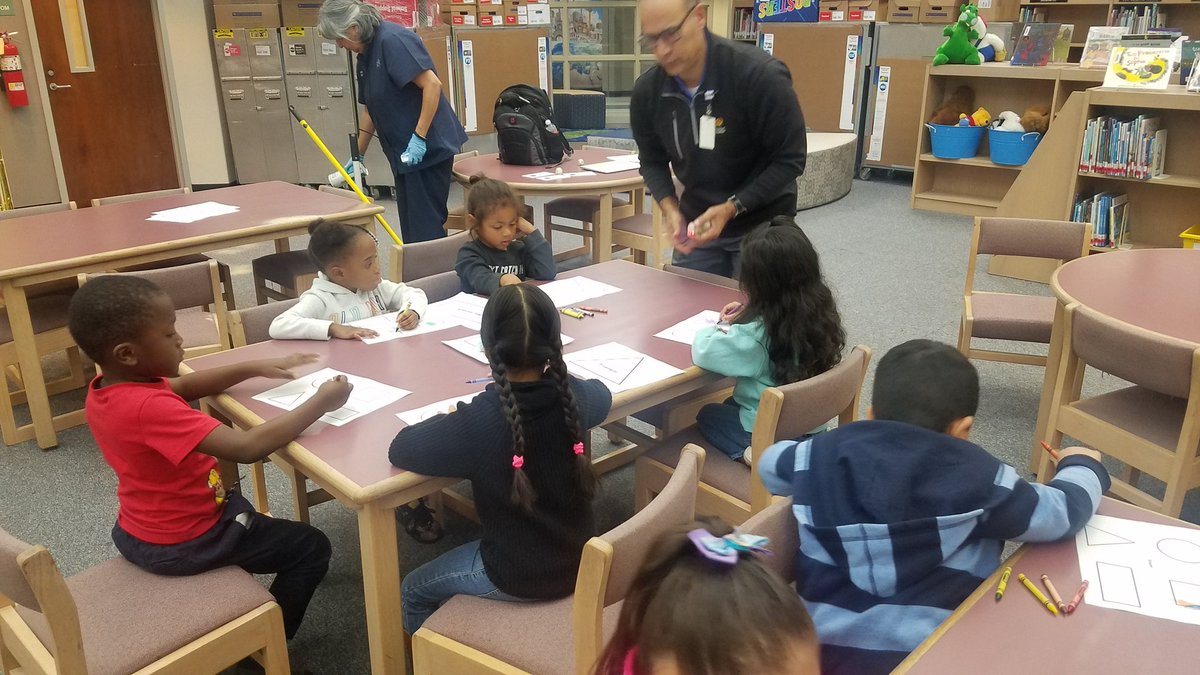 theerika2's tweet photo. Pre-K had a blast exploring with Ozobots while working on shapes. Thank you @CCcoopercharles and @Thecsolis for making this possible. #thompsontruth #mesqprek @JRThompsonES @mesqlibraries https://t.co/Om1QXIITlf