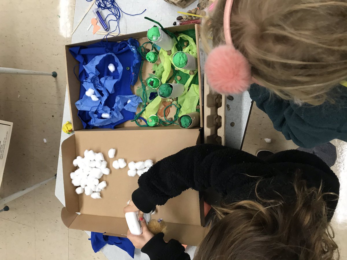 ClintonTDSB's tweet photo. Room 205 students creating dioramas to demonstrate their learning about how seasons, water and soil help animals, insects, plants and animals.  Great hands on experience. https://t.co/XSJ4ijibDQ