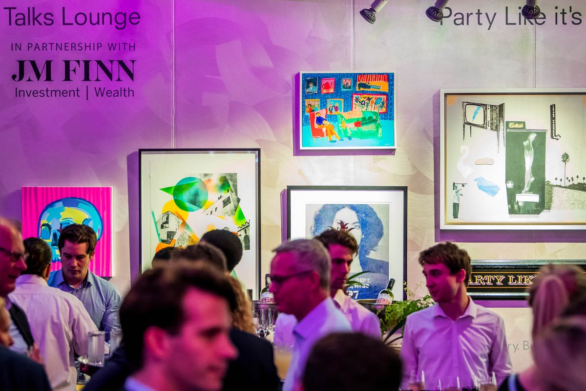 AAFLondon's tweet photo. Our Private View last night - what a turn out! 🎉 Thank you to everyone who came along. With our Late View open until 9pm tonight, and the Fair running til Sunday, it's not too late to join in: click here to buy your tickets now! https://t.co/DzAXU2LZFK https://t.co/3yI1omp3Io