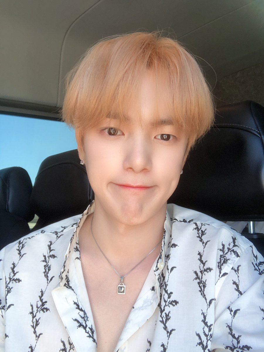 OfficialMONSTAX's tweet photo. [#민혁] Someone’s someone https://t.co/vUo74dACQU