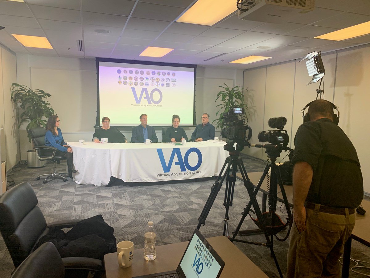 UnisonGlobalInc's tweet image. We all wish we could &quot;phone-an-expert&quot; to get insights on emerging trends and initiatives.  The VAO Roundtable does just that!  #Acquisition experts address your questions on #CategoryManagement #SourceSelection #PMIAA and so much more. Join us ow.ly/yTu350wNEAj