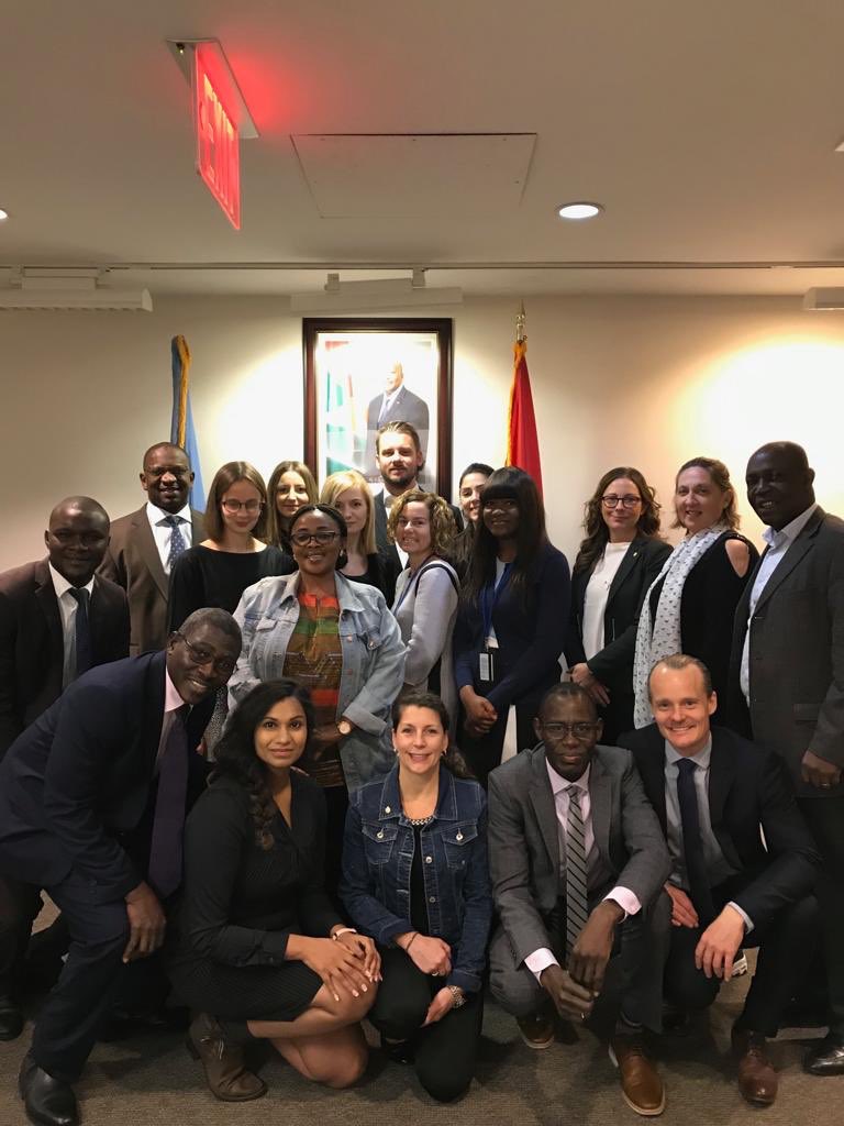 The Group of Friends of Corrections in #PeaceOperations gather for the final day of discussions hosted by #BurkinaFaso in New York. We are happy to have participated in these meaningful conversations this week.
#RoL4Peace