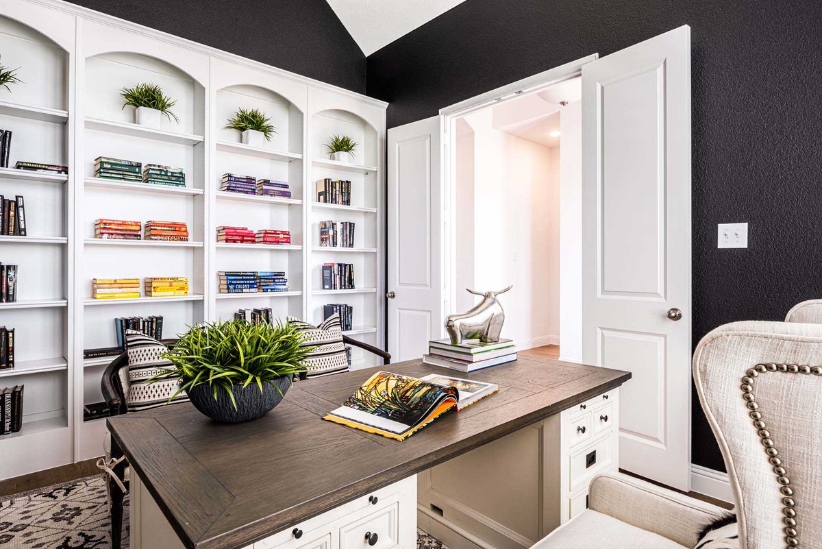 A chic study that you'll never want to leave! #HighlandHomesTX #HHPlan215 bit.ly/33JOXAt