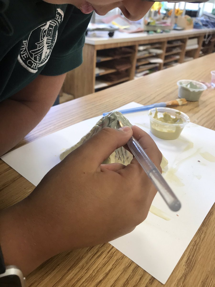 MrsCastaldiArt's tweet image. PC FTL pyramids are coming to life! I am excited to fire these 🔥 #PCLowerSchool #PCFineArts #PCVisualArts #OneOfTheBestThings #PCGrade5 @PineCrestSch