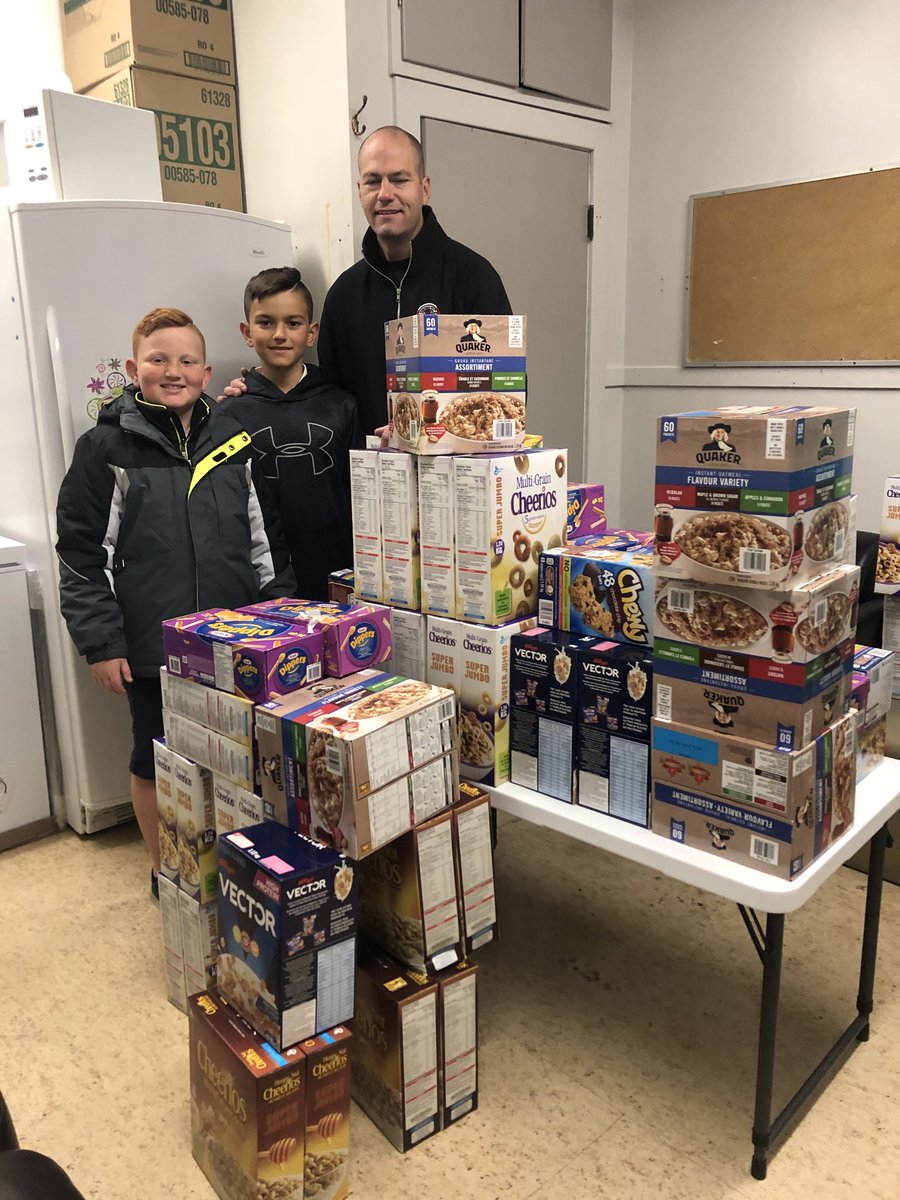Windsor Elementary (@sd41windsor) on Twitter photo Thank you to the Burnaby Firefighters for your continued support with our snacks program! You have such an impact on our community! <a href="/burnabyschools/">Burnaby Schools</a> <a href="/IAFF323/">Burnaby Fire L323</a> <a href="/BurnabyFireDept/">Burnaby Fire</a> Thank you to the Burnaby Firefighters for your continued support with our snacks program! You have such an impact on our community! <a href="/burnabyschools/">Burnaby Schools</a> <a href="/IAFF323/">Burnaby Fire L323</a> <a href="/BurnabyFireDept/">Burnaby Fire</a>
