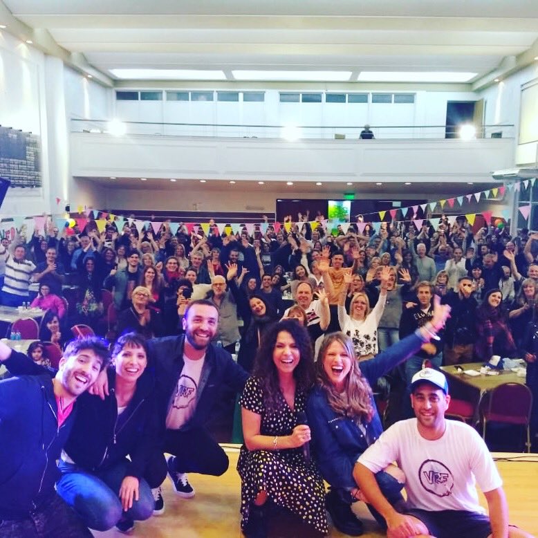 VerteReirOK's tweet photo. Gracias por la noche increíble @marmediavillaok @martogoldber @omediavilla #PatriciaSosa y a las 265 personas que vinieron a festejar los cuatro años de @VerteReirOK !! #BuenJueves https://t.co/438SpzQtsz