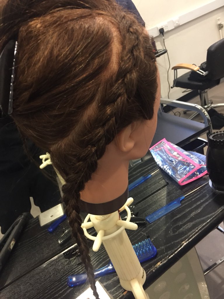 Dutch plait <a href="/BlackburnBarber/">Lee</a> <a href="/bbcollege/">Blackburn College</a>