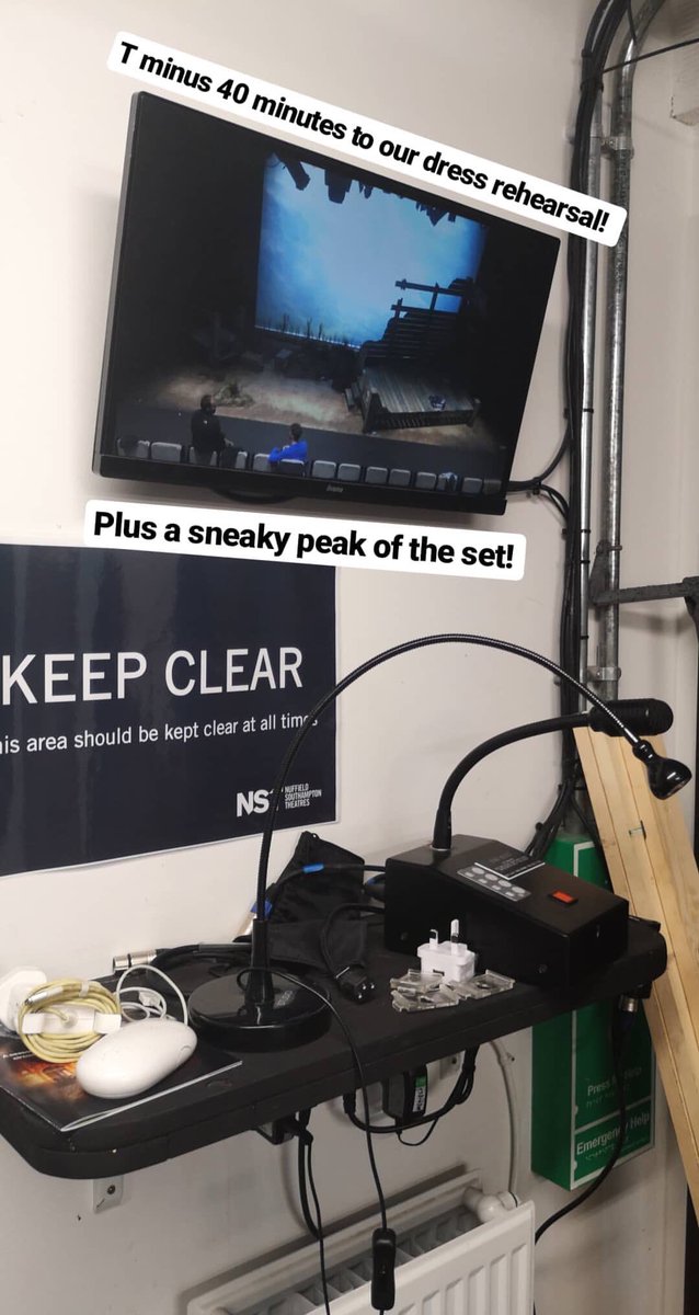 Photo from our Instagram from just before our Dress Rehearsal kicked off! And a sneaky peak of our set! 

#Fledglings