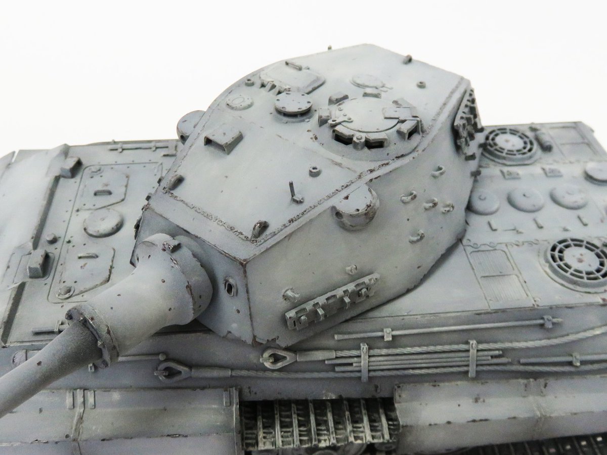 新製品とE-50とE-60のインパクトで影が薄くなってますが、実は1/35本命のつもりのE-75 128KwKもぜひよろしくお願いいたします!!