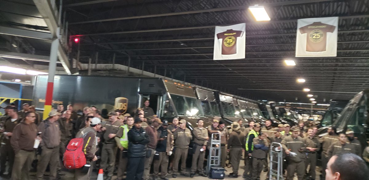 Tiffany Riffell tweet media