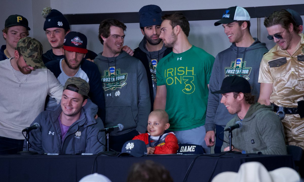 NotreDameGLD's tweet photo. We are less than two weeks away from meeting our new @FightingIrish Fight for Life Teammates!βοΈ
Take a look back at some of the action from last years signing party!βοΈπ
#FIFFL #IrishInTheCommunity https://t.co/3zAavMvG4x