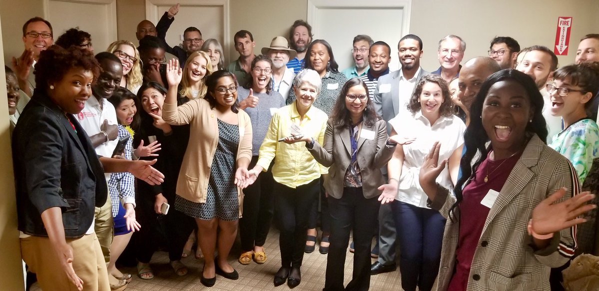 solarforgood's tweet image. @votesolar and New Jersey lawmakers passed a resolution to bring community solar to the garden state - starting in early 2020!

#solar4all #environmentalpolicy #climateresolution

hubs.ly/H0ljc1-0