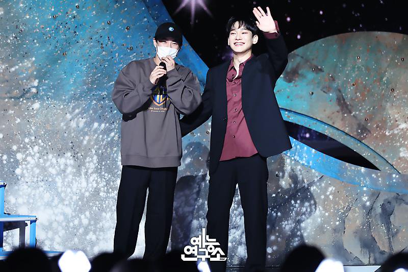 liya_liyara99's tweet photo. You are the best leader in this whole universe 😘
"Guardian of EXO and EXOL"
We promise you lets continue our journey together longer and longer 😍
@weareoneEXO #EXOLPromiseSuho https://t.co/WPCUMoXlC0