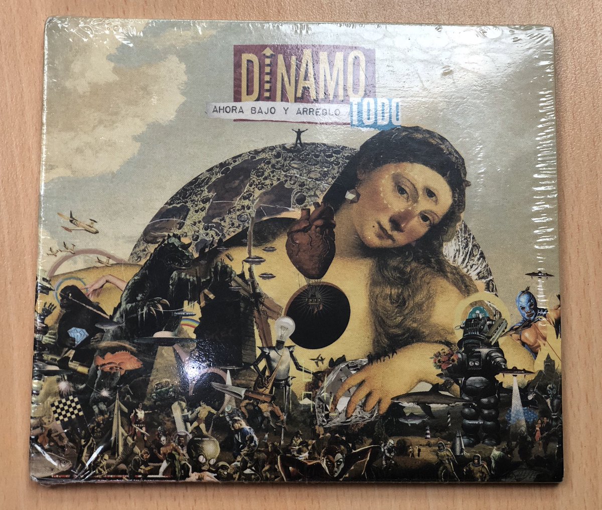 “El ska es la piedra angular que marca el estilo” de #Dinamo. Y escuchamos ‘HOY’, un canto a la felicidad, en #Radiónica180. ¿Quieren boletas para <a href="/skankingbogota/">Skanking Bogotá</a>? 💥⚡️ 
Llamen ya al 2200728 ☎️