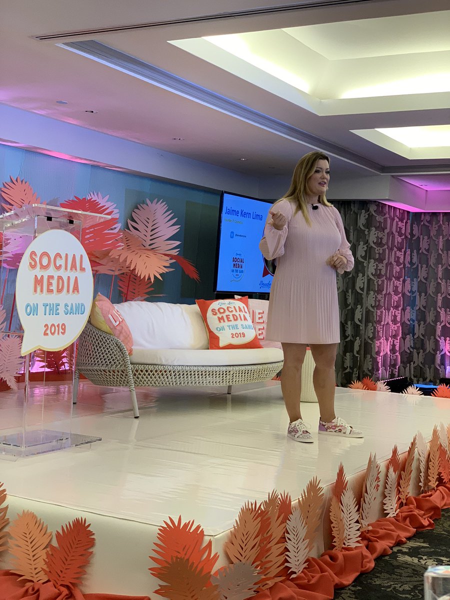LaToyiaDennis's tweet photo. “Being an influencer is such an honor because you are making an impact.” - #JaimeKernLima #BeachesMoms #SocialMediaOnTheSand #MotivatedMom https://t.co/N4eXoyxE3n