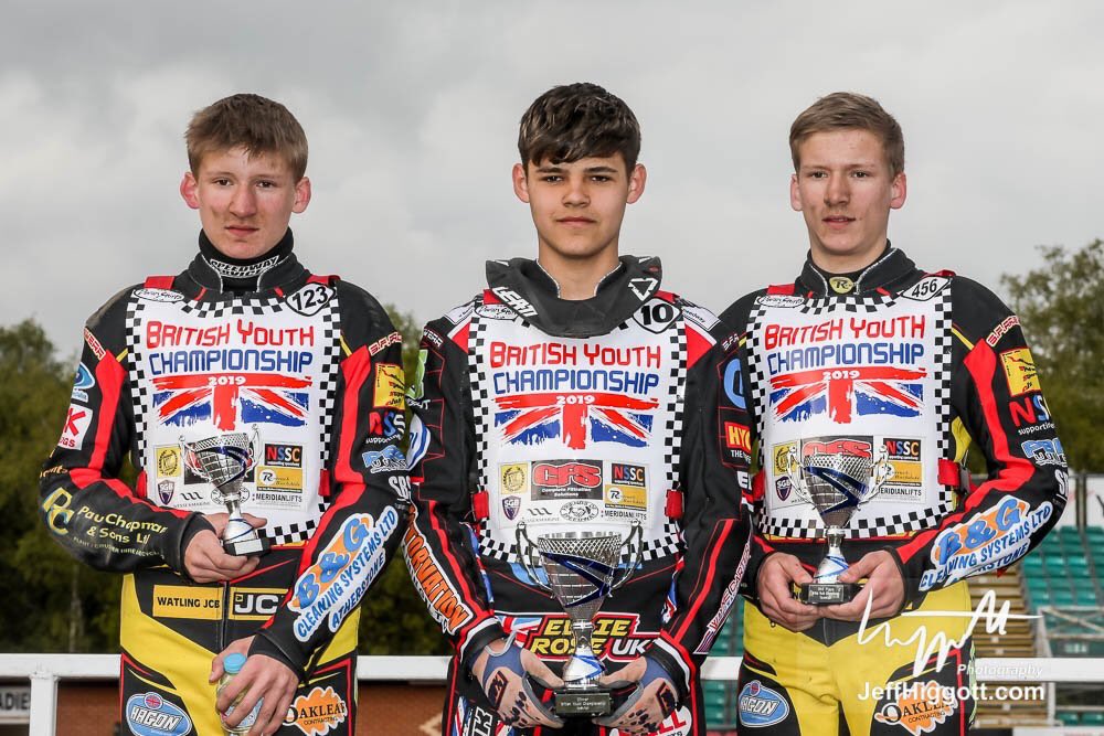 We will be 50 years old next week and we’ve got 882 followers on Twitter.

All our fund raising is for <a href="/gbyouthspeedway/">Young Lions Speedway</a> and some special events for <a href="/SpeedwaySRBF/">Speedway Ben Fund</a> 

Please re-tweet and see if we can get to a 1000 followers for our 50th Anniversary. 👍

nuneatonspeedwaysupportersclub.co.uk
