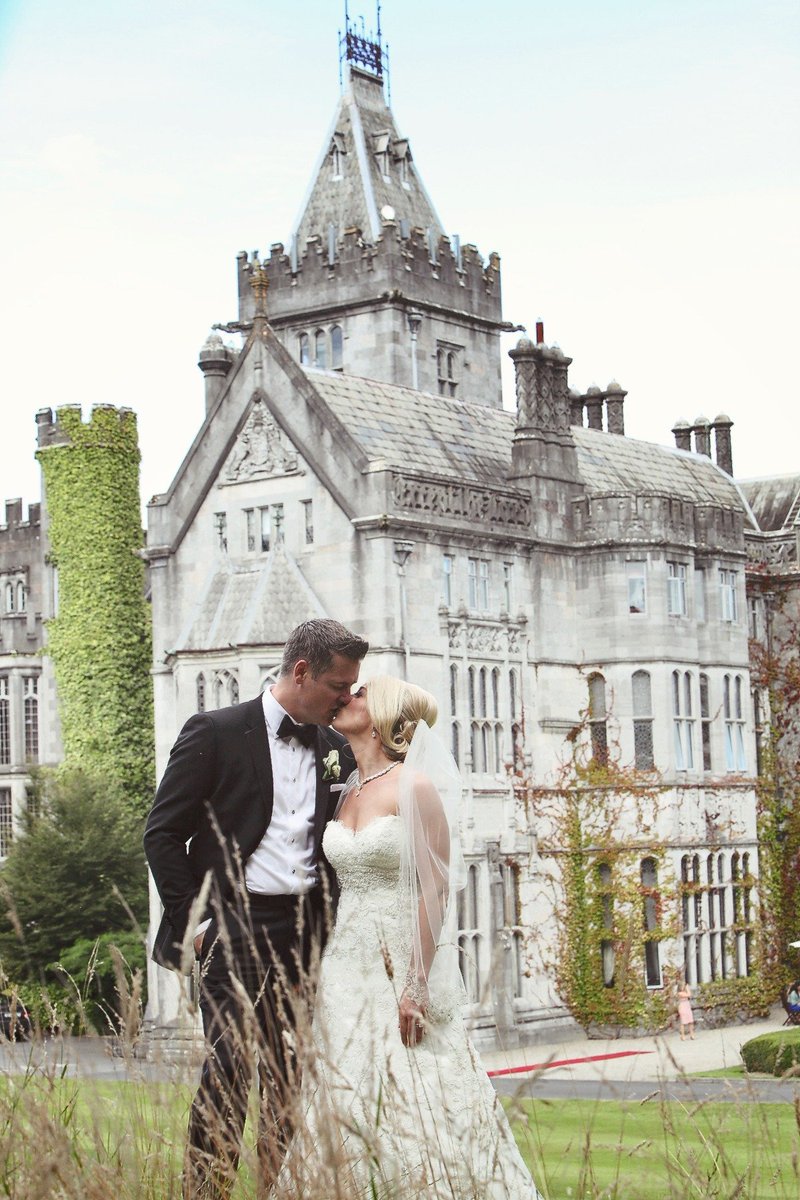 #ThrowbackThursday one of our #beautiful #brideandgrooms #destinationwedding #Ireland #weddingplanner #Manorhousewedding