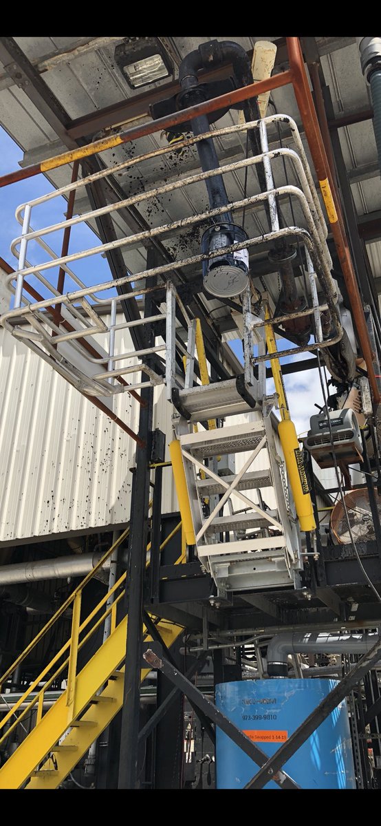 RacksLoading's tweet image. New Custom High Usage Self Adjusting Stair For Tanker Trucks Installed On An &apos;Older, Aged&apos; Platfom By American Load Racks. New Or Retrofit, Please Contact Us For A Free Consultation From A Very Seasoned Sales Associate at info@americanloadracks.com