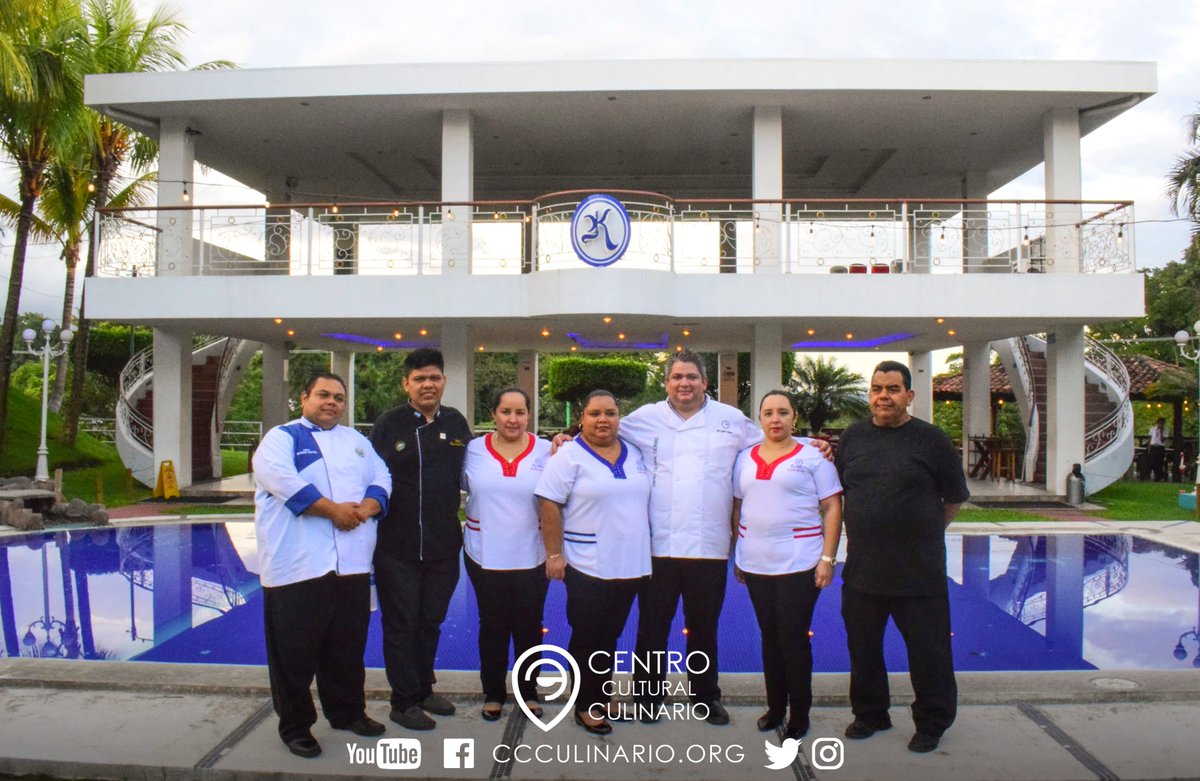 Dimos un recorrido por el @RanchoKaliflor, ubicado en Santo Tomás, es un restaurante con un ambiente familiar en el que se puede disfrutar de la naturaleza y de una deliciosa comida. Y si, también atienden eventos 😉 👨‍🍳👩‍🍳🇸🇻👌