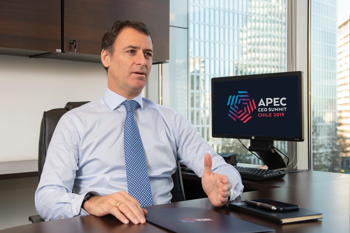 Hoy a las 19 hrs, nuestro Director Ejecutivo, <a href="/AndresVarasG/">Andrés Varas</a>, conversará sobre #APECCEOSummitChile2019 en el programa “Faro Economía y Empresa” de <a href="/AgriculturaFM/">Agricultura</a> para ahondar en contenidos y preparativos del evento a menos de un mes de que se realice la cumbre en nuestro país