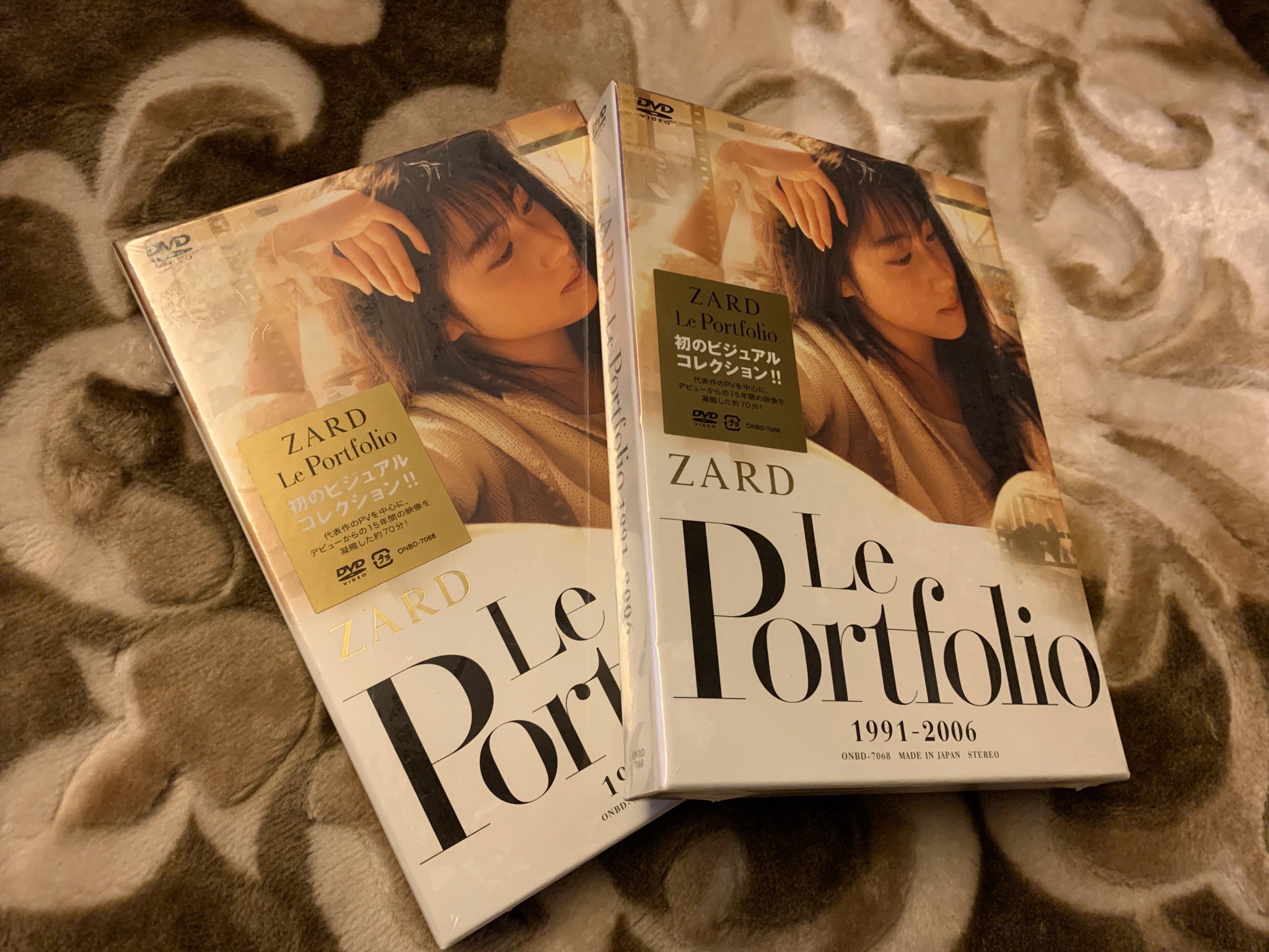 Vari スパイダー Zardがトレンドに上がってて良いですねー 売れる前から聞いていた歌手とかが売れていくとなんか悔しいと思う年頃でした 坂井泉水さんが亡くなってしまって 当時ライブに参戦してなかった事にすごく後悔しました 今の一瞬は今しかない