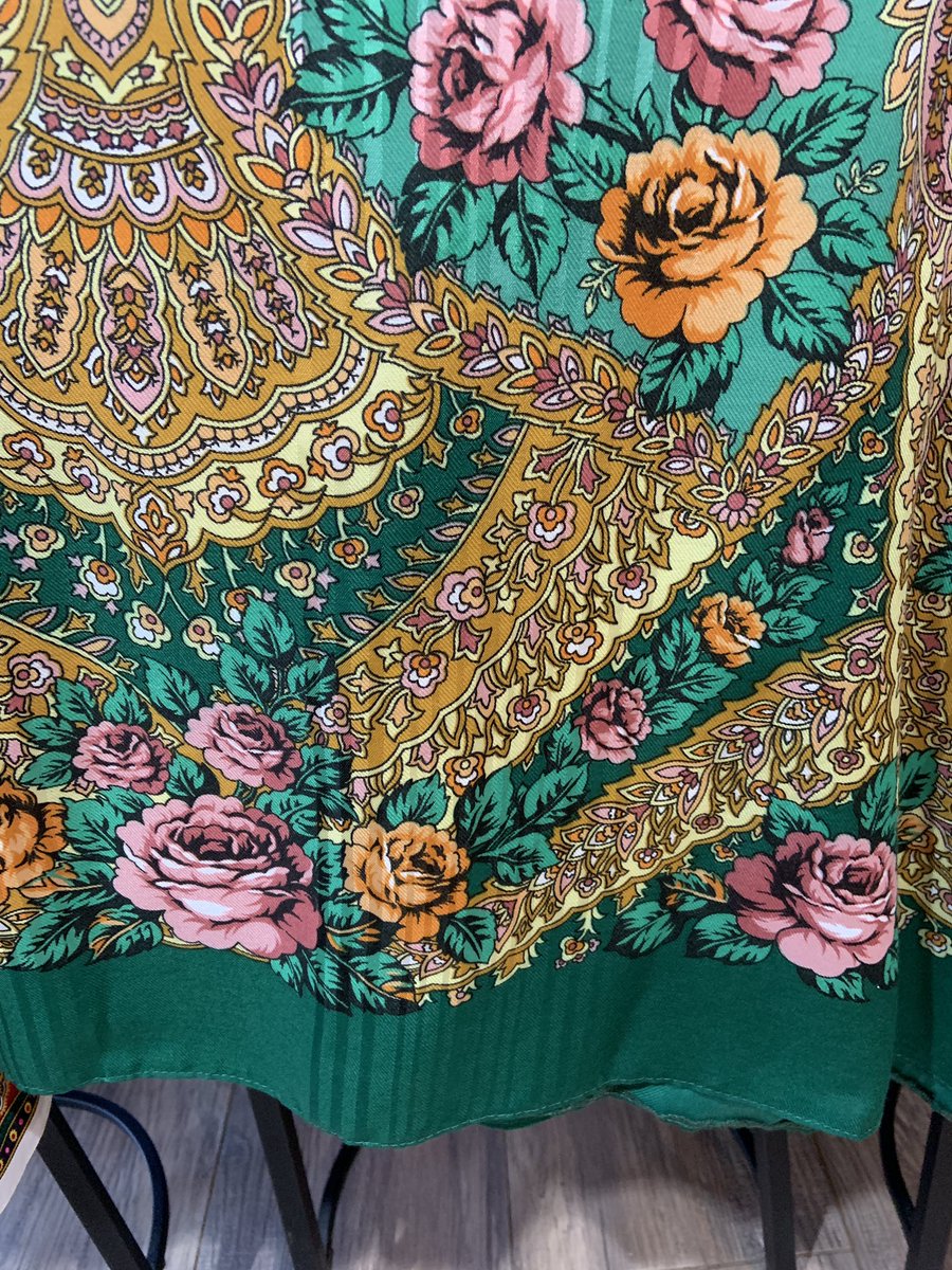 AOpacian's tweet image. Explorers Week at Cloverdale! Loved working with @KRaymond93 to teach students about the traditional Polish folk art and how it’s used today! #explorersweek #proudtobe93