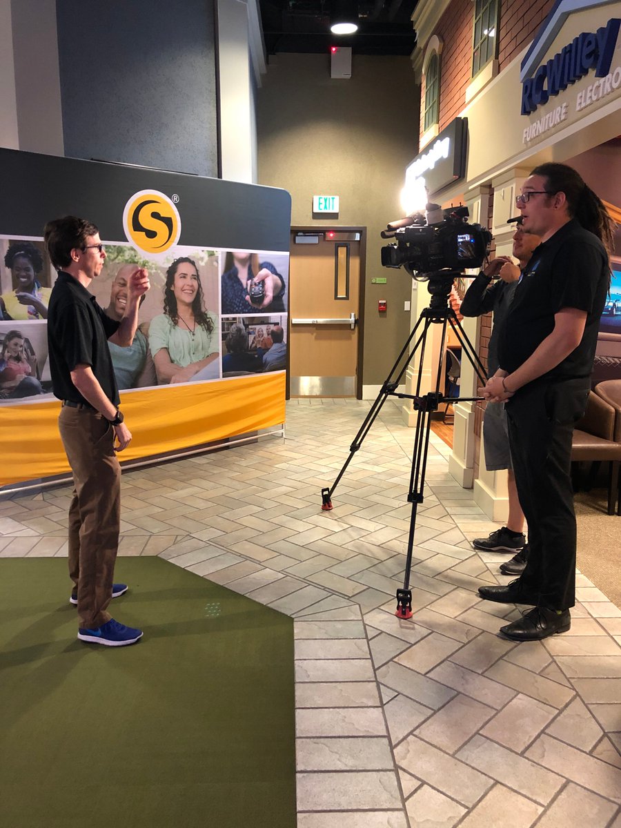 JAofUtah's tweet photo. #JACity is host to students from the Utah Schools for the Deaf and the Blind participating in a 3-day event. Today students focused on skills including interviewing, interpreting, advocacy, job applications and professional & work ethics. @UtSchoolsDB
#signlangauge #weareUSDB https://t.co/uo53SKDcLP