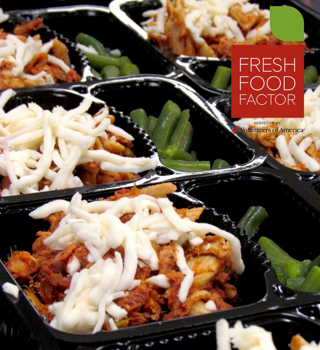 FreshFoodFactor's tweet photo. Check out our #NSLW19 playlist favorite- pasta and green beans! Delicious and well balanced for your students' nutrition 👍 What's on your playlist this week? https://t.co/QGfK8Mmank