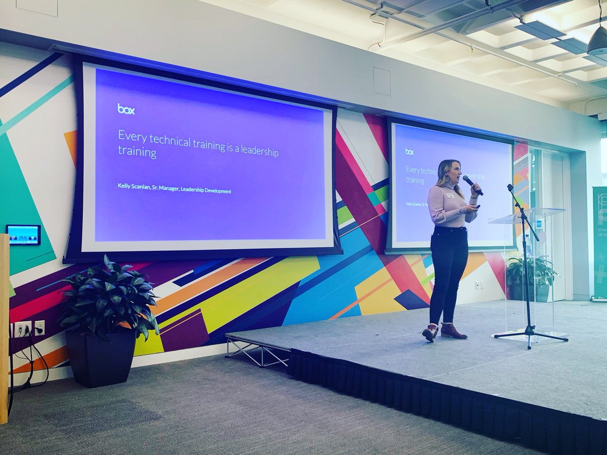 TechKnowCon's tweet image. Can technical training and leadership training be one and the same? According to Kelly Scanlan from @Box -- yes! In fact, they should be. Always start with your values. "If you know who you are, it becomes easier to make decisions." #TechKnowCon